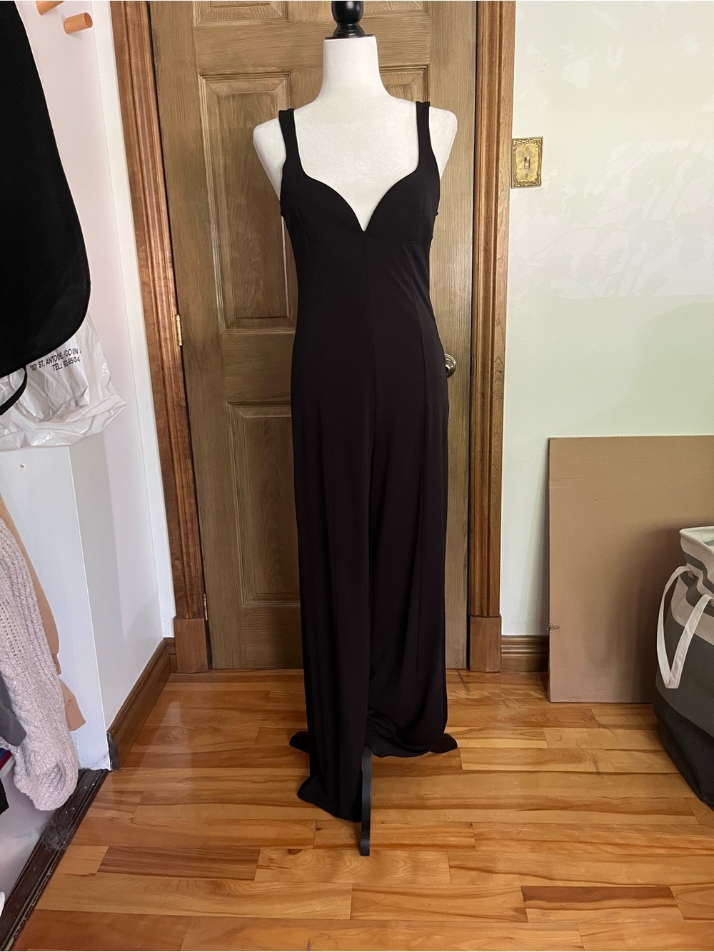 Zara Black Sleeveless V-Neck Wide-Leg Jumpsuit